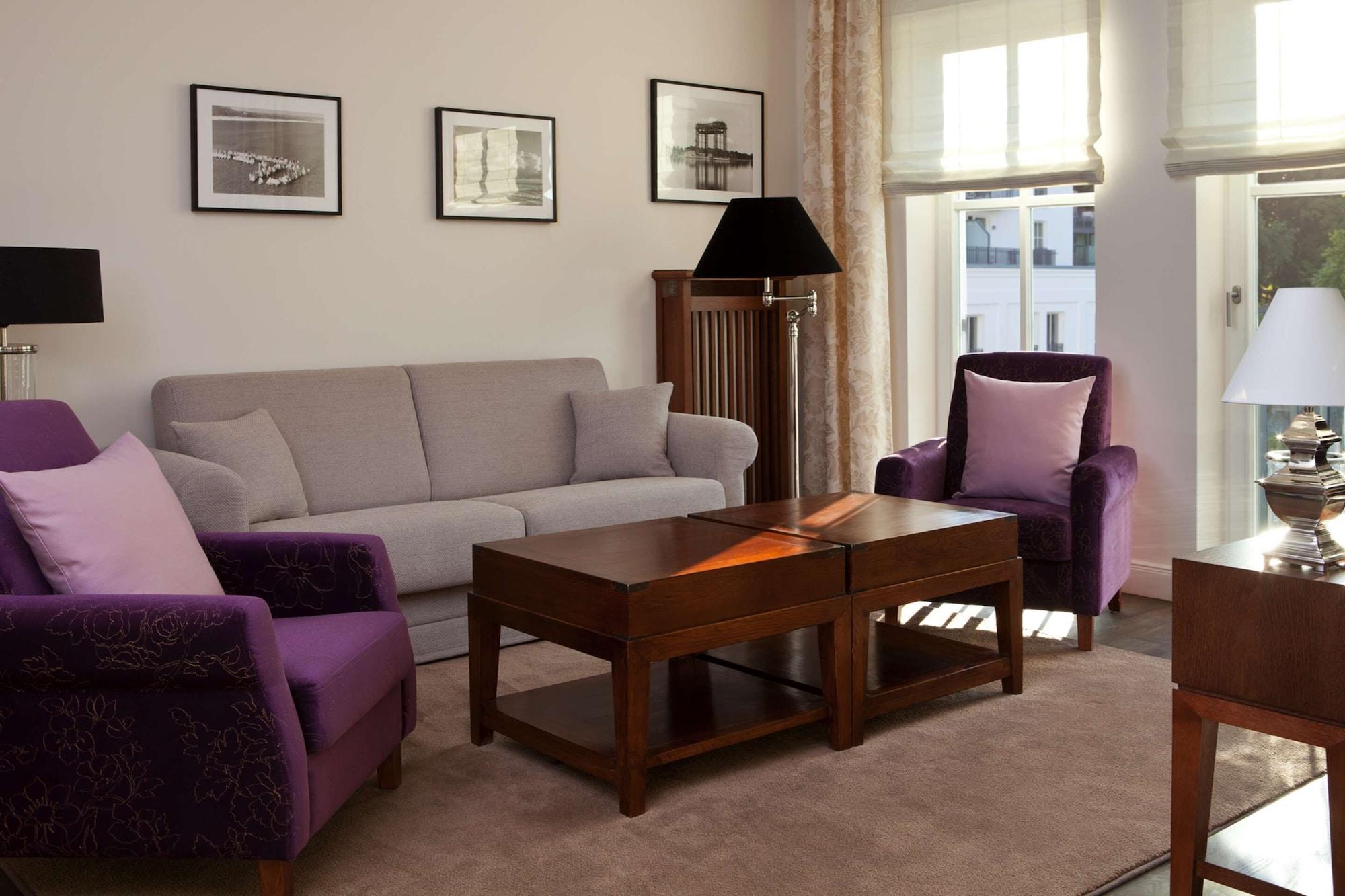 ชไตเกนแบร์เกอร์ แกรนด์โฮเต็ล แอนด์ สปา เฮริงสดอร์ฟ Hotel ภายนอก รูปภาพ A living room