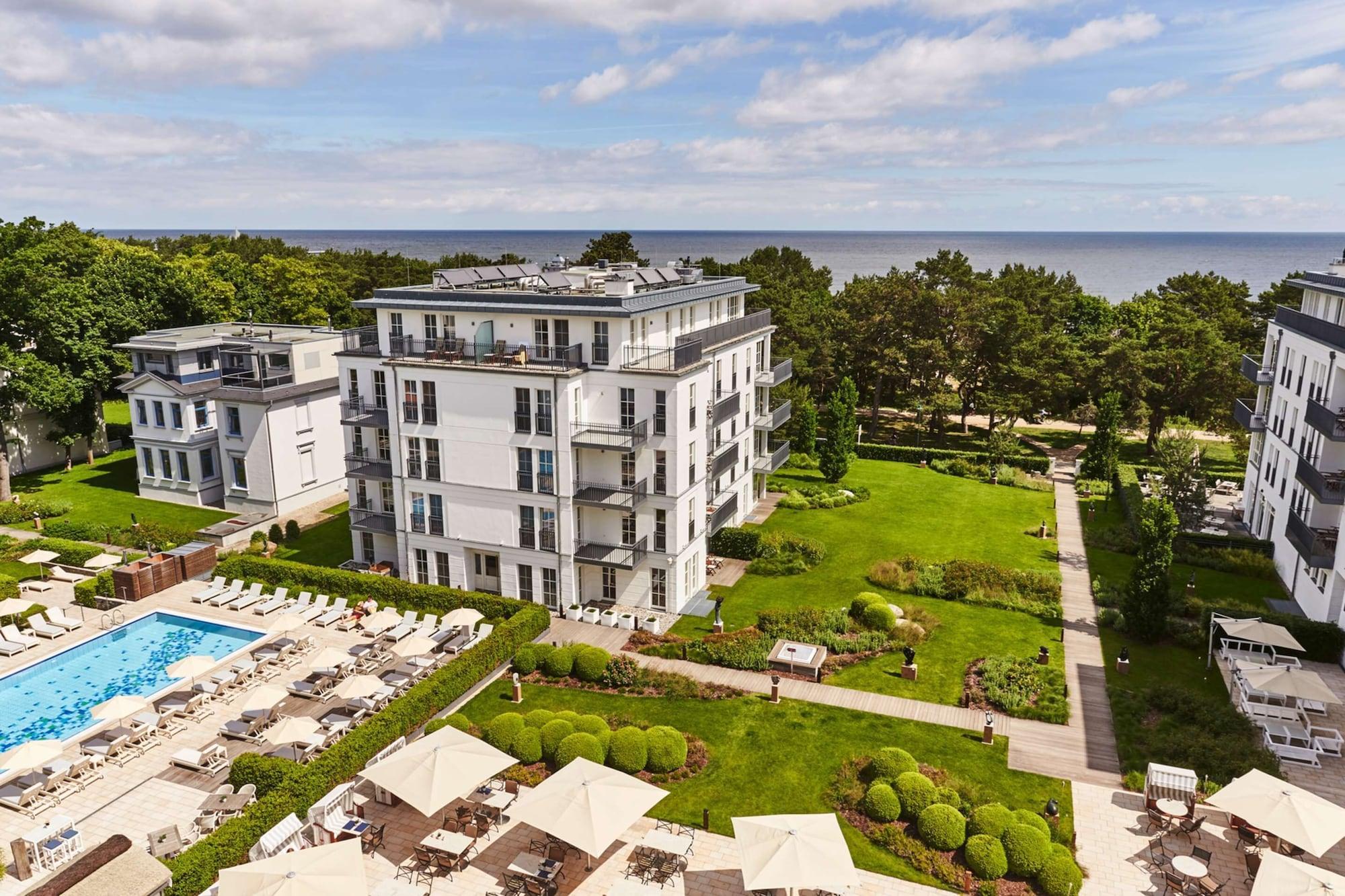 ชไตเกนแบร์เกอร์ แกรนด์โฮเต็ล แอนด์ สปา เฮริงสดอร์ฟ Hotel ภายนอก รูปภาพ Aerial view of the Baltic Sea