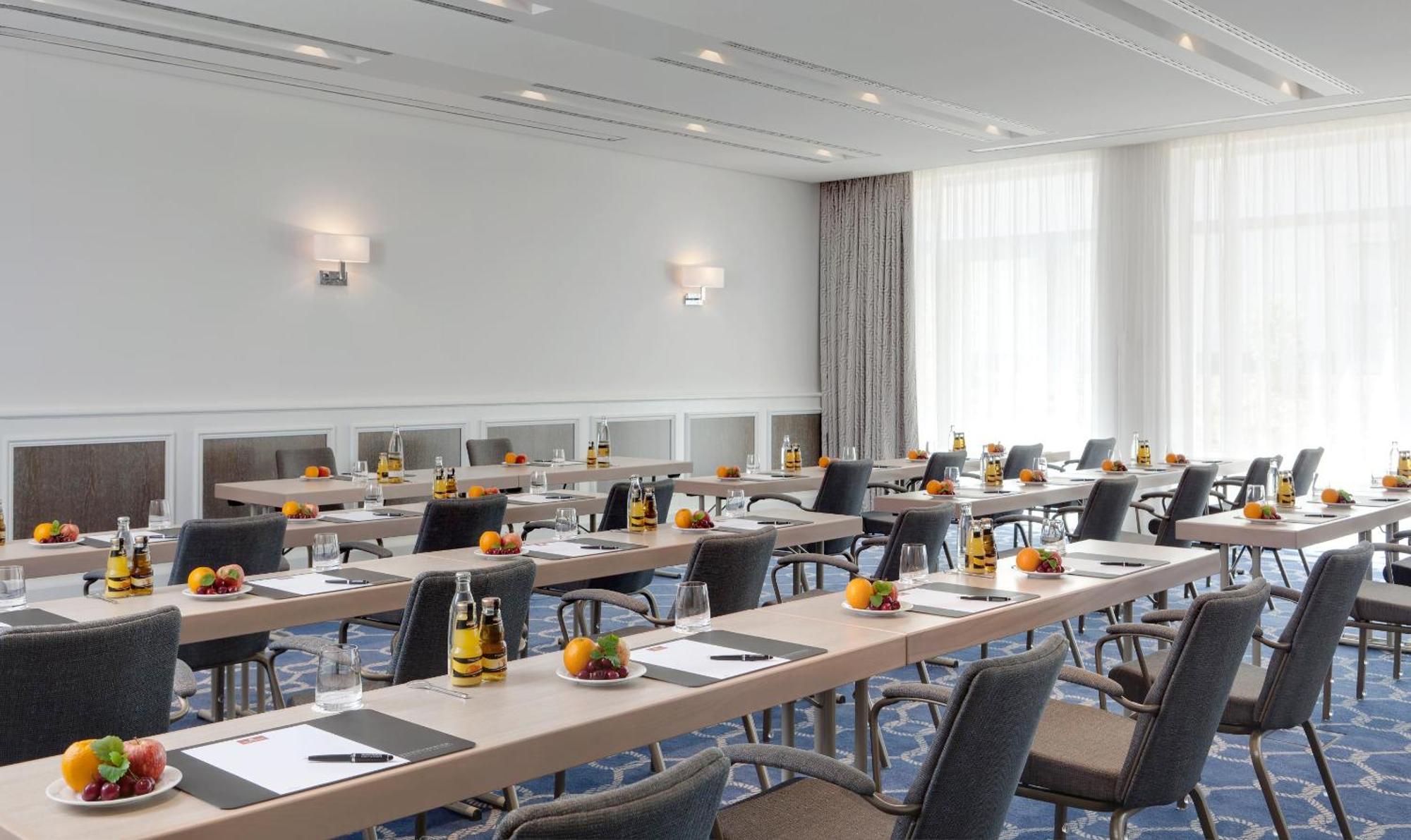 ชไตเกนแบร์เกอร์ แกรนด์โฮเต็ล แอนด์ สปา เฮริงสดอร์ฟ Hotel ภายนอก รูปภาพ Meeting room